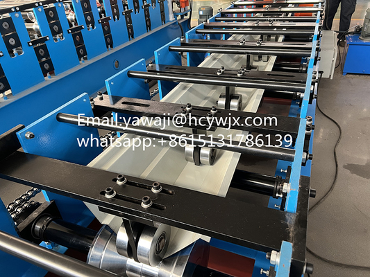 باناسونيك PLC Control Water Gutter Roll تشكيل آلة للبيع