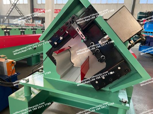 صلب / الألومنيوم / النحاس آلة المياه الوعرة للمياه المطيرة الملفات الشخصية