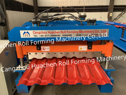 Roof panel, wall panel, thin plate rolling forming machine
