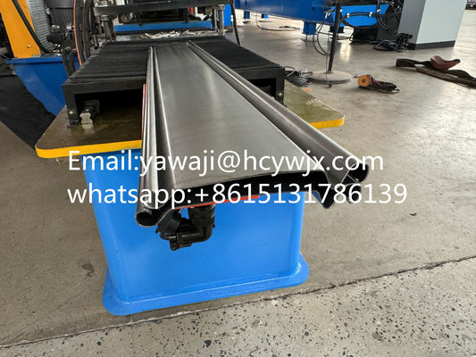 آلة تشكيل نافذة ملونة وحدة تشكيل الأبواب