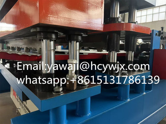 آلة تشكيل أسطح المعدنية للإنتاج السريع 15m/min قطر العمود 70mm