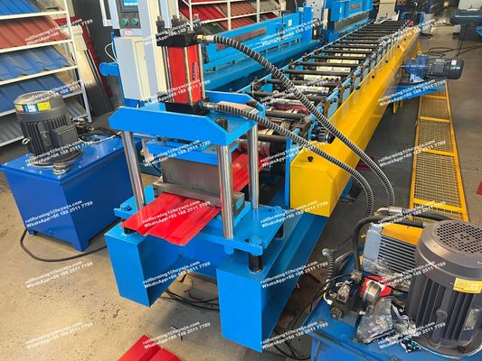 آلة تشكيل للوحة الحائط عالية الكفاءة مع التحكم في اللوحات