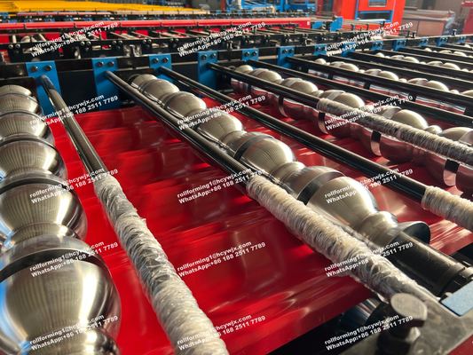 آلة تشكيل اللفائف ذات الطبقة المزدوجة لألواح أسقف وجدران معدنية في البوسنة والهرسك