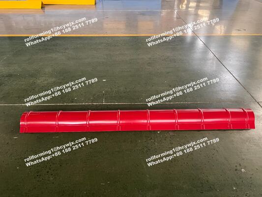 الصلب لوحة جعل ريدج كاب البلاط آلة ريدج كاب الباردة لفة تشكيل آلة