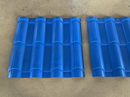 المعادن سقف المزجج بلاط الباردة لفة تشكيل آلة مع 5T دليل ديسوالر