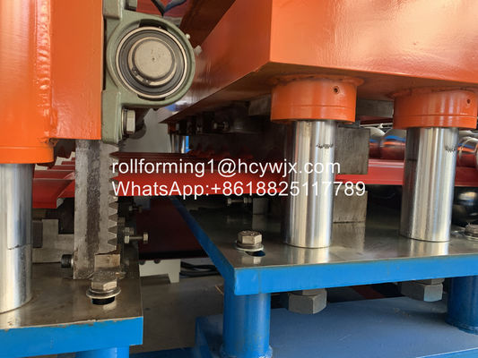 2m / Min PLC تحكم البلاط المزجج العتيقة لفة تشكيل آلة