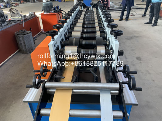 مزدوج النظام Knauf الجدار الجاف والسقف رول سابق