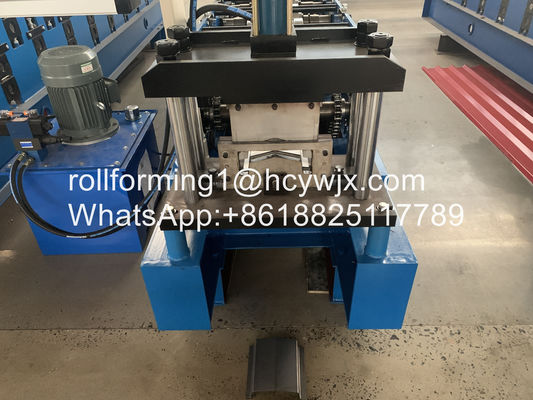 السقف المعدني المجلفن 1.5 مم سمك ريدج كاب لفة سابقة