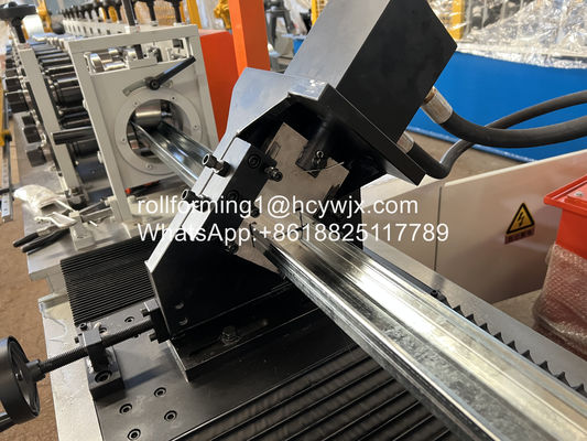 عالية السعة 0.3 مم وآلة تشكيل الجنزير مع اللكم